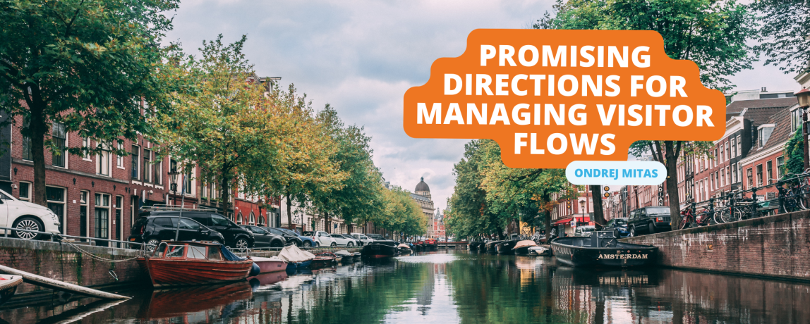 Guiding the flow: a research into spreading tourists effectively